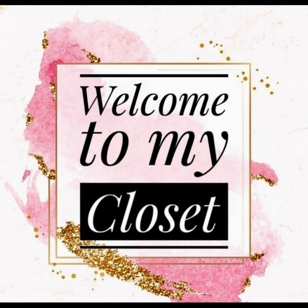 Hi there, welcome to my closet!👋🏼